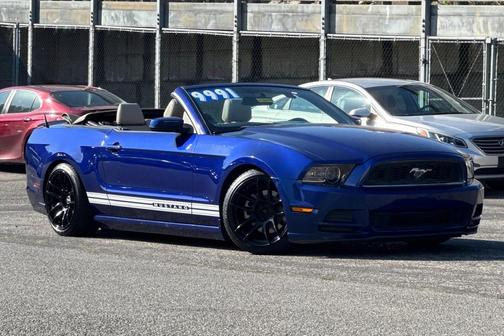 2013 Ford Mustang V6 Premium