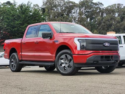 2025 Ford F-150 Lightning Flash