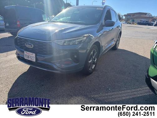 2023 Ford Escape ST-Line Select