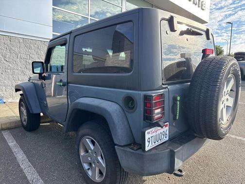 2015 Jeep Wrangler Sport