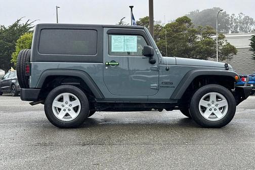 2015 Jeep Wrangler Sport