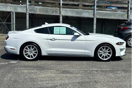 2021 Ford Mustang EcoBoost Premium