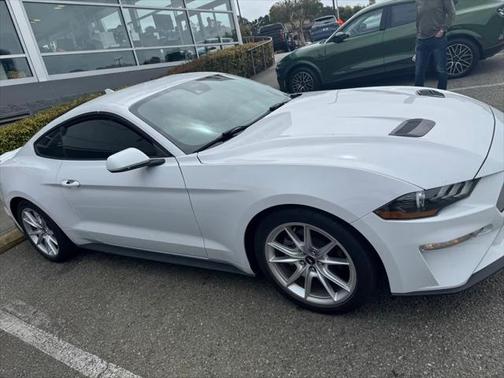 2021 Ford Mustang EcoBoost Premium