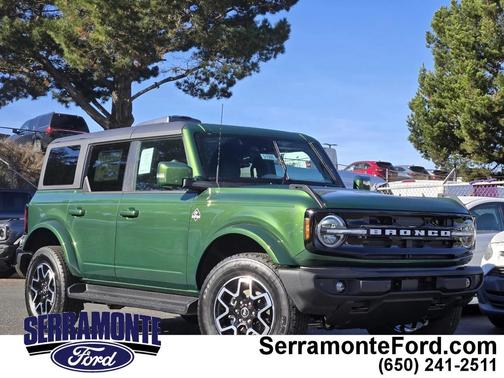 2025 Ford Bronco Outer Banks