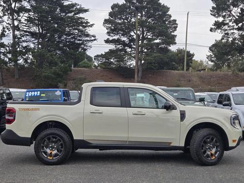 2025 Ford Maverick Tremor