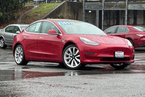 2018 Tesla Model 3 Long Range