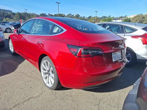 2018 Tesla Model 3 Long Range