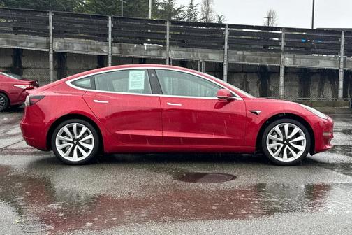 2018 Tesla Model 3 Long Range