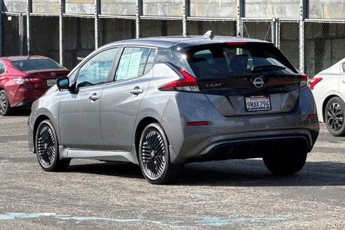 2023 Nissan Leaf SV PLUS 60 kWh