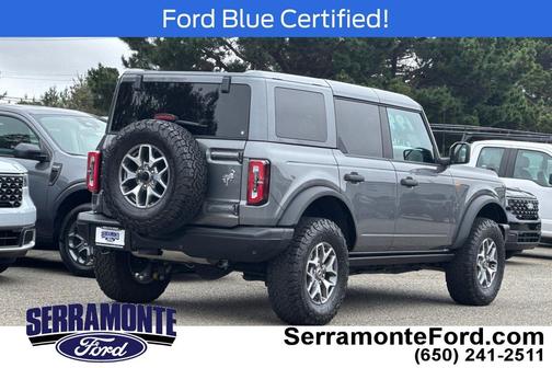 Carbonized Gray Metallic 2025 Ford Bronco Badlands