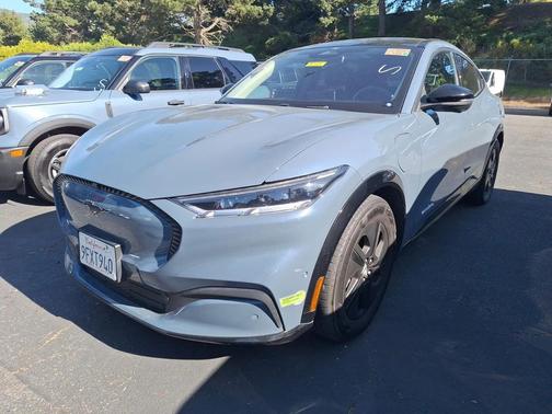 2023 Ford Mustang Mach-E California Route 1