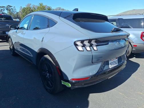 2023 Ford Mustang Mach-E California Route 1