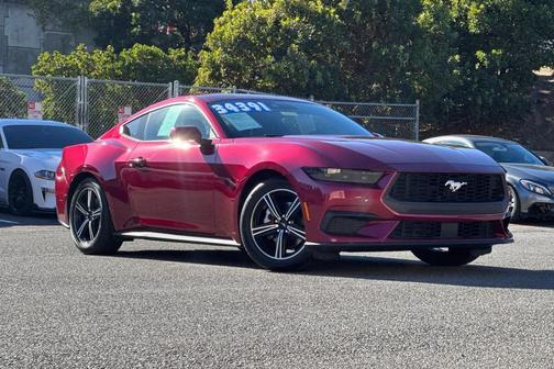 2025 Ford Mustang EcoBoost