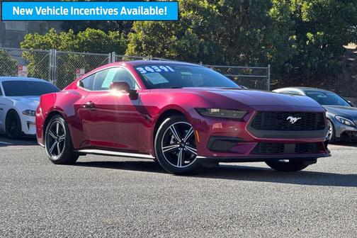 2025 Ford Mustang EcoBoost