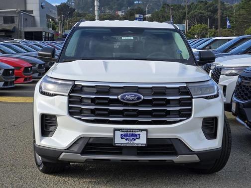 2026 Ford Explorer Active w/200A Pkg