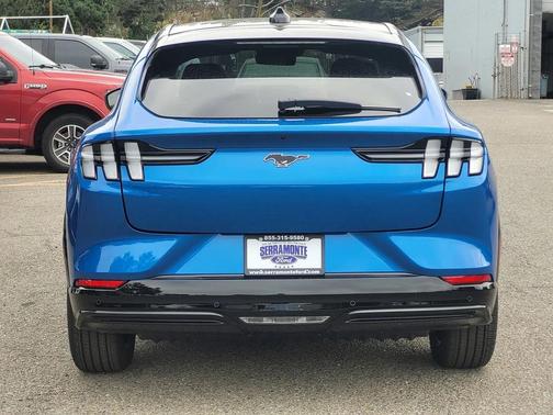 2025 Ford Mustang Mach-E Premium