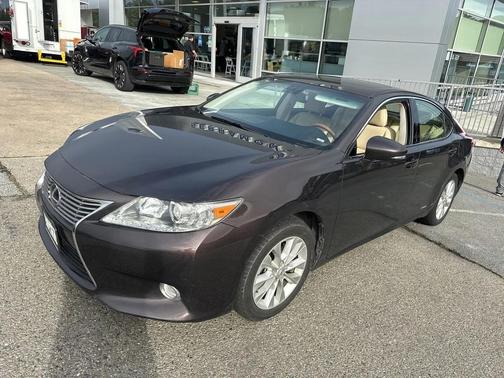 2013 Lexus ES 300h Base
