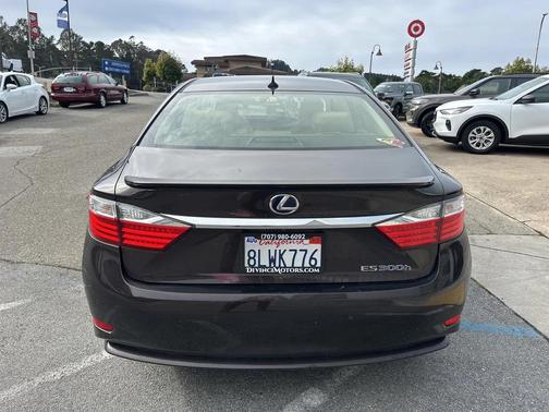 2013 Lexus ES 300h Base