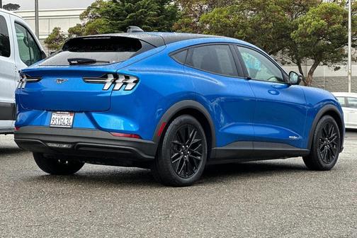 2025 Ford Mustang Mach-E Select