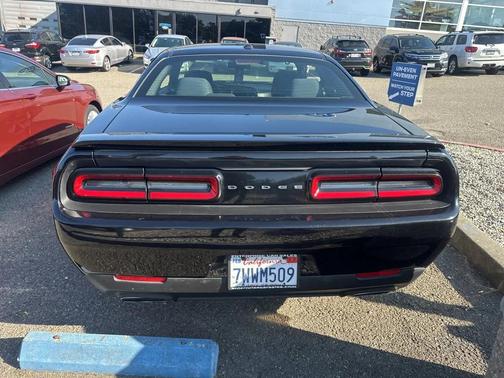 2017 Dodge Challenger R/T