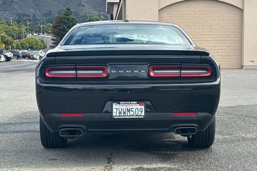 2017 Dodge Challenger R/T