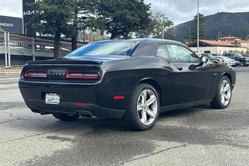 2017 Dodge Challenger R/T