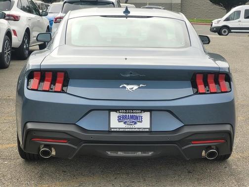2025 Ford Mustang EcoBoost
