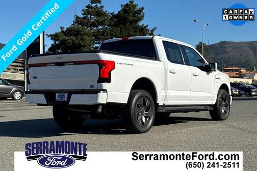 2023 Ford F-150 Lightning LARIAT