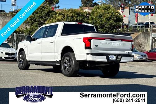 2023 Ford F-150 Lightning LARIAT