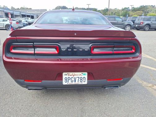 Octane Red Pearlcoat 2020 Dodge Challenger R/T