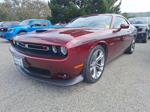 Octane Red Pearlcoat 2020 Dodge Challenger R/T