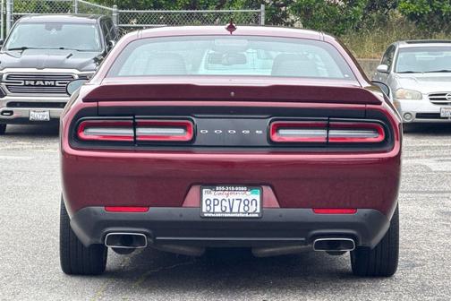 Octane Red Pearlcoat 2020 Dodge Challenger R/T
