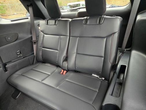 Agate Black Metallic 2026 Ford Explorer ST