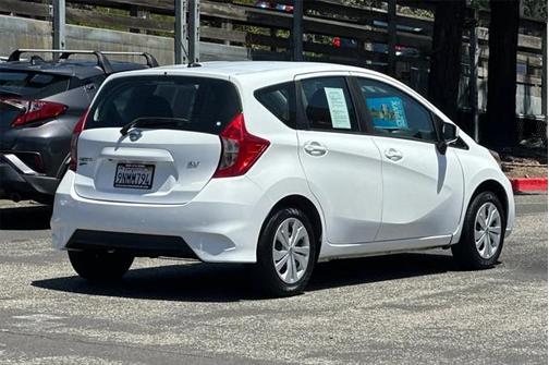 2017 Nissan Versa Note SV