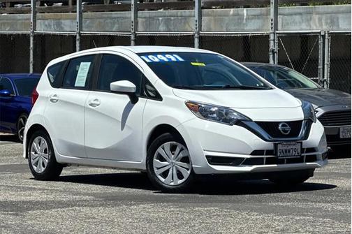 2017 Nissan Versa Note SV