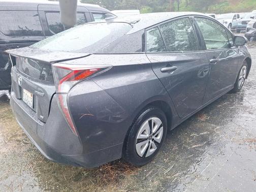 2016 Toyota Prius Two Eco