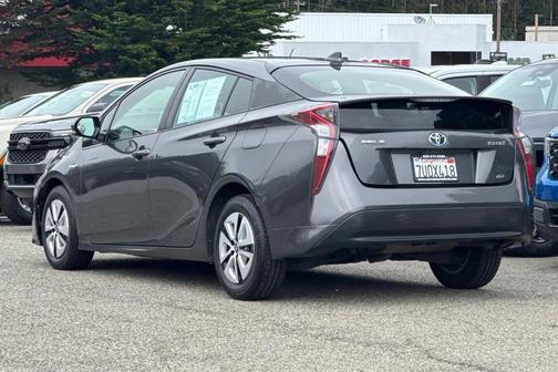 2016 Toyota Prius Two Eco