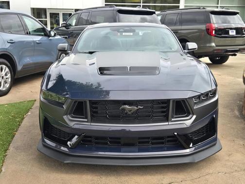 2025 Ford Mustang Dark Horse Fastback