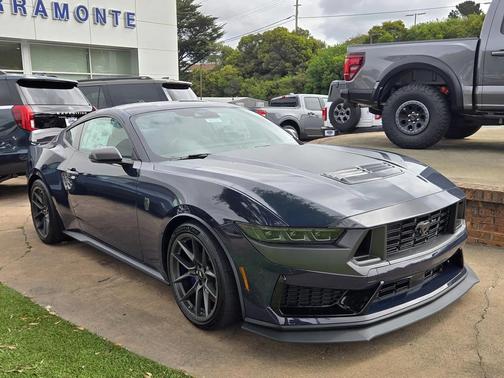2025 Ford Mustang Dark Horse Fastback
