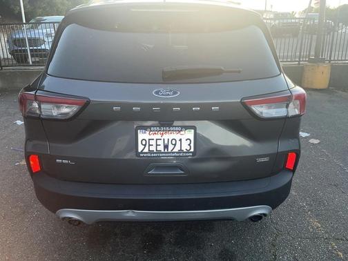 2022 Ford Escape SEL