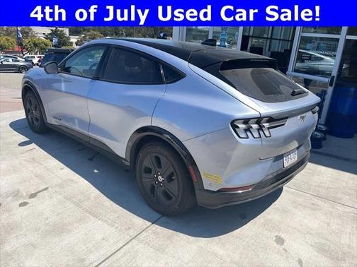 2022 Ford Mustang Mach-E California Route 1