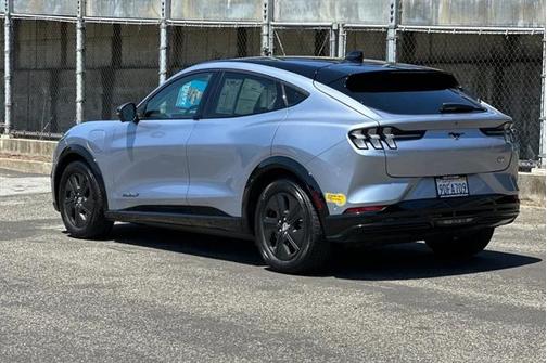 2022 Ford Mustang Mach-E California Route 1