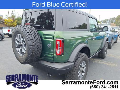 Eruption Green 2025 Ford Bronco Badlands