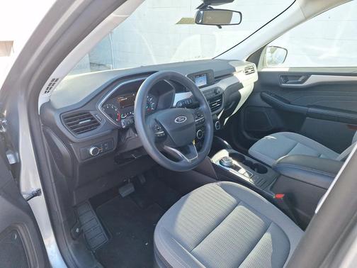 2022 Ford Escape S