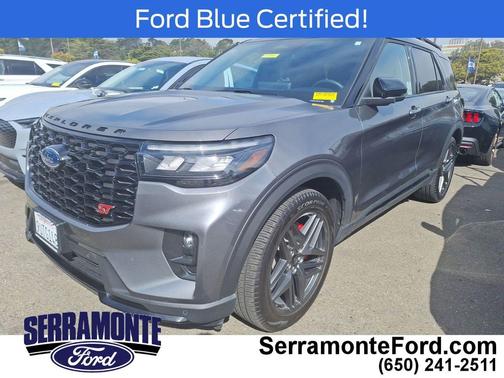 Carbonized Gray Metallic 2025 Ford Explorer ST