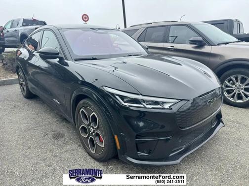 2022 Ford Mustang Mach-E GT