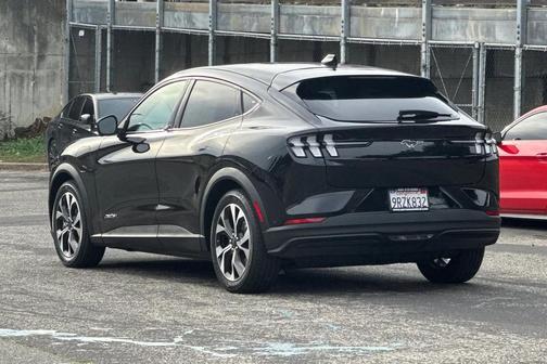 2024 Ford Mustang Mach-E Select
