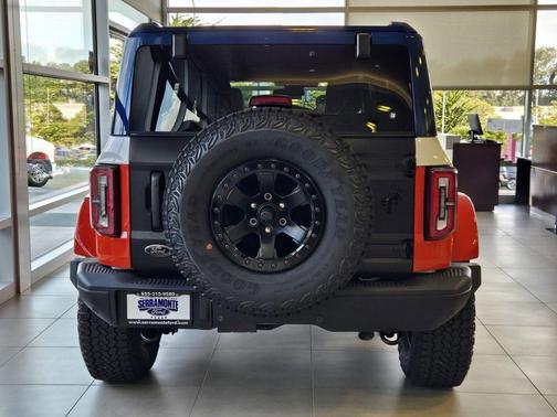 Oxford White 2026 Ford Bronco Stroppe Edition
