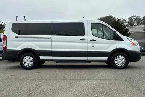 2017 Ford Transit-350 XLT
