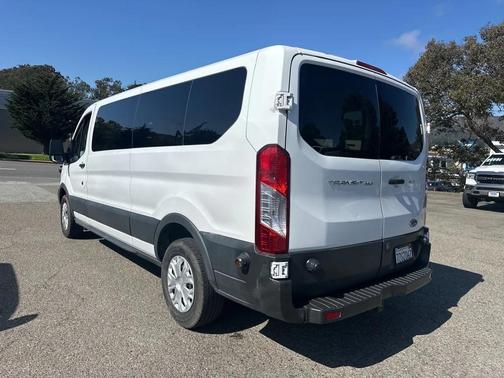 2017 Ford Transit-350 XLT